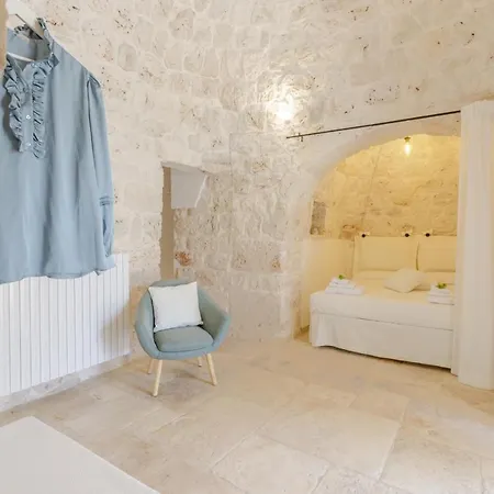 度假居 Trullo Quattro Carrini Con Piscina