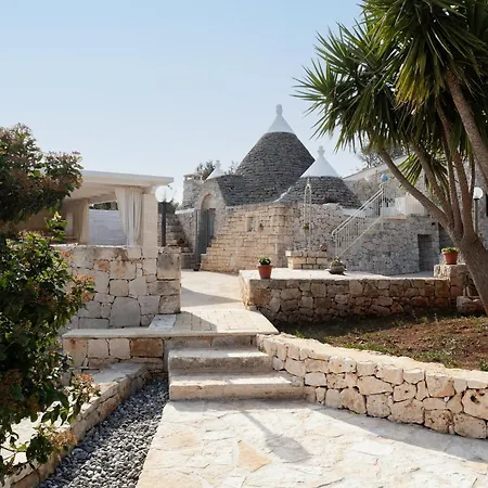 Trullo Quattro Carrini Con Piscina 切列梅萨皮卡